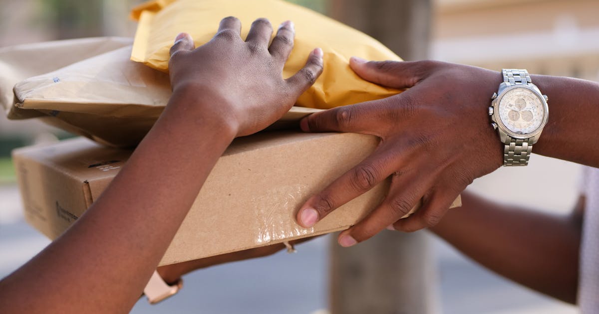 Quanto costa spedire un pacco in Italia